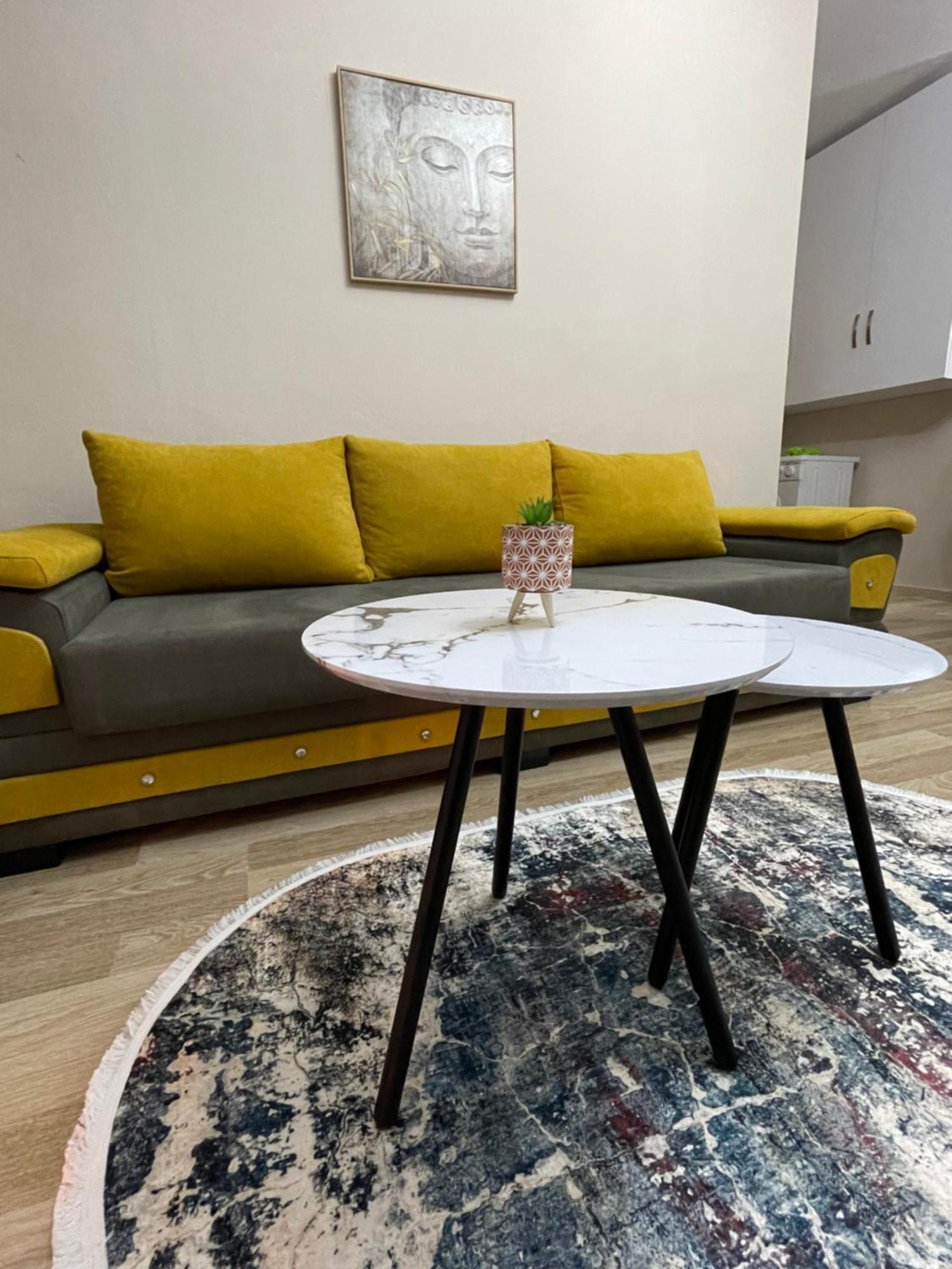 Comfort Apartment City Center Тирана Экстерьер фото