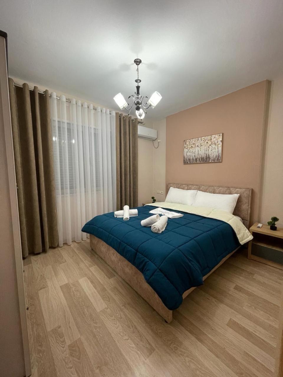Comfort Apartment City Center Тирана Экстерьер фото